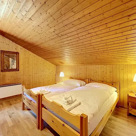 Apartment Diure 222 *
